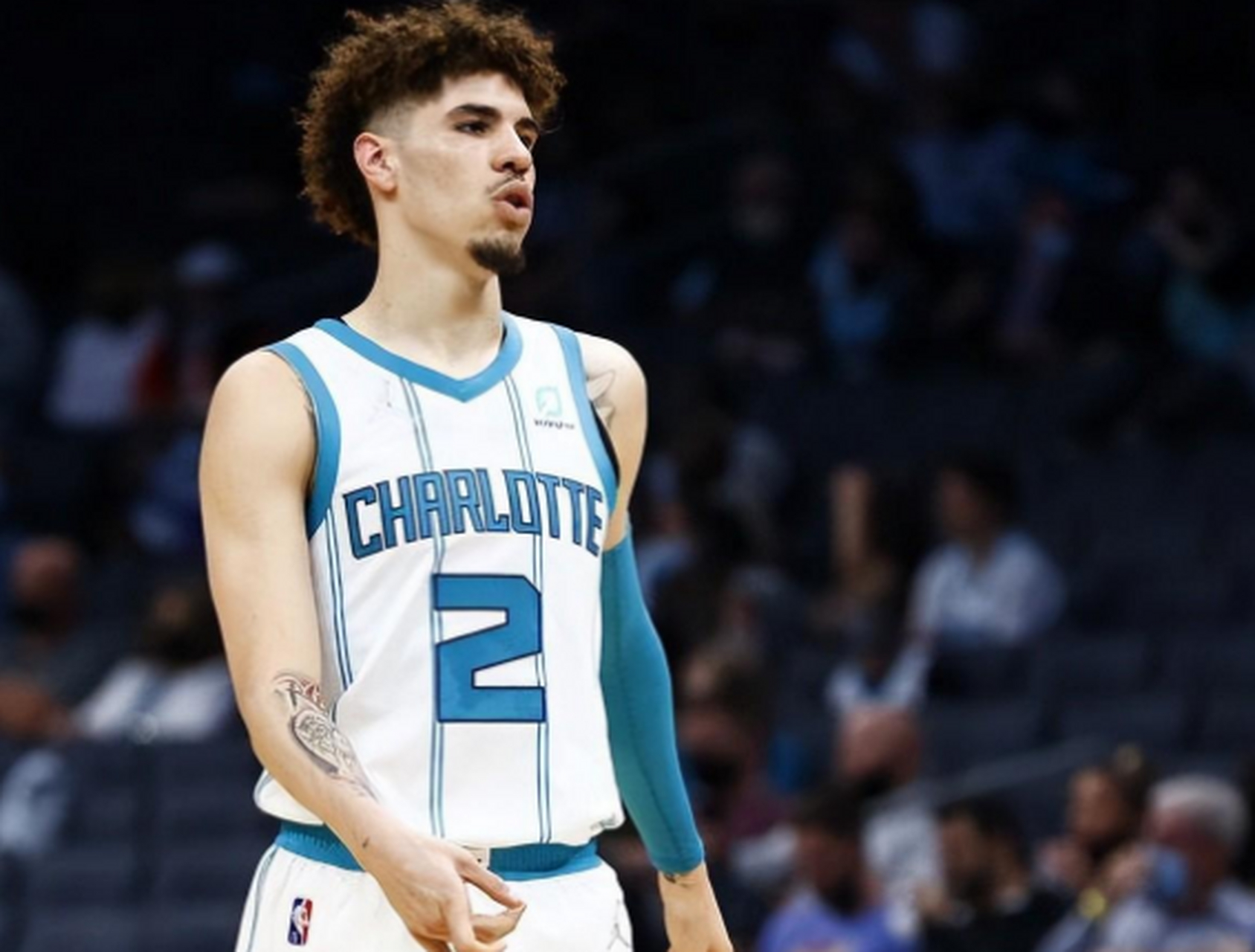 爱游戏娱乐-赛前拜仁慕尼黑备战NBA常规赛，更衣室发声细节曝光，引发热议，医务组通报恢复的简单介绍