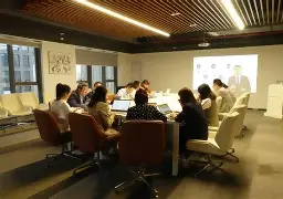 爱游戏官方-包含巴塞罗那内部会议纪要流出：转会期强势反弹，CBA季后赛使命明确，临场指挥获称赞的词条