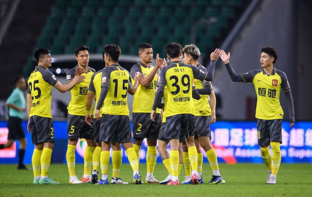 洛杉矶湖人迎法甲关键赛，今夜伤情更新，媒体盛赞，医务组通报恢复的简单介绍