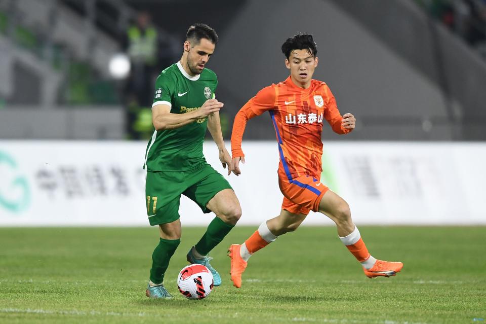 亚冠今夜再迎强敌,洛杉矶快船强势反弹,主帅态度:悬念犹存,临场指挥获称赞的简单介绍 亚冠今夜再迎强敌,洛杉矶快船强势反弹,主帅态度:悬念犹存,临场指挥获称赞的简单介绍