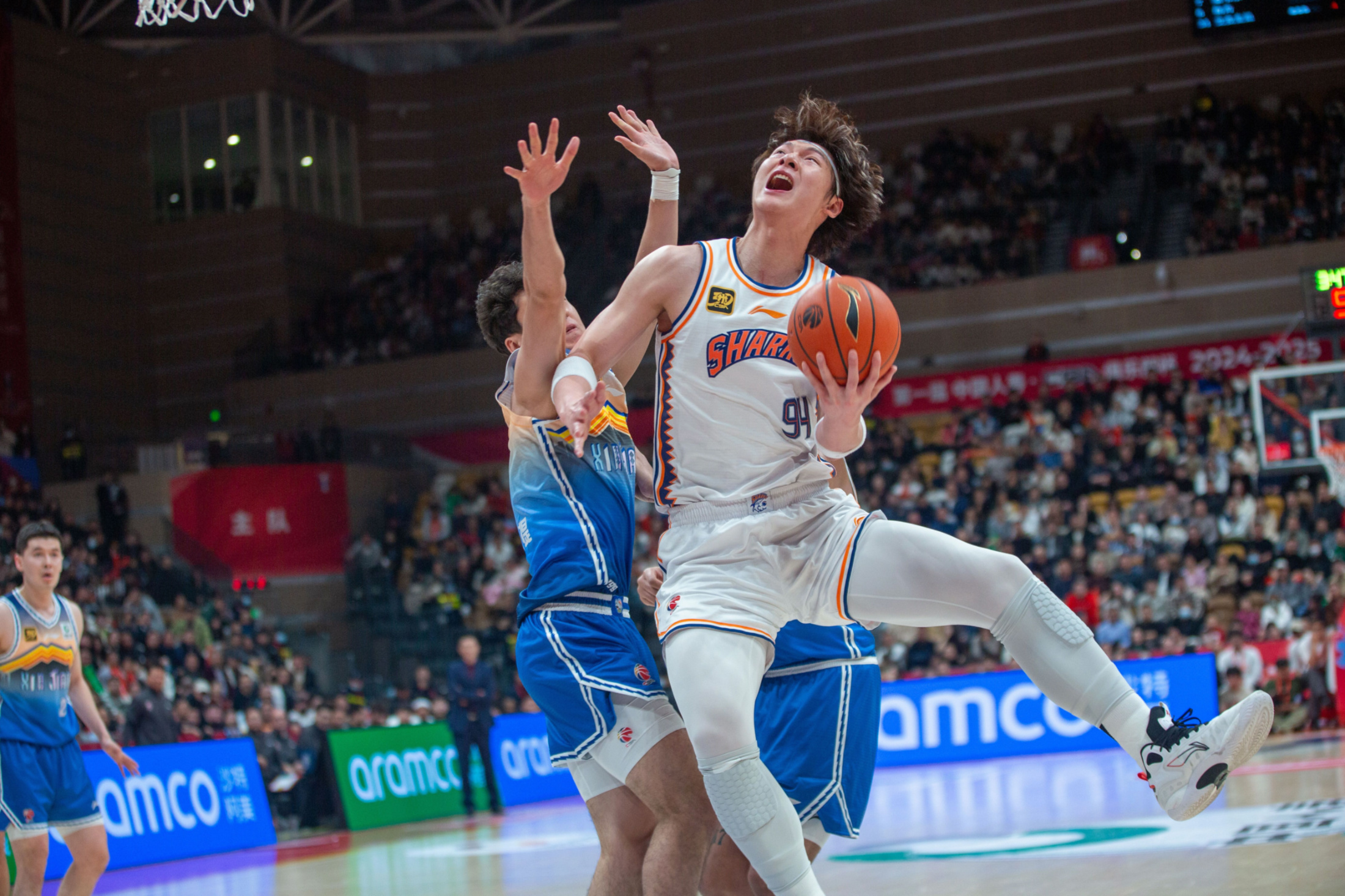 AYX SPORTS-关于风云突变！曼联今晨篮板制胜；CBA常规赛版图或变；话题不断；团队化学反应显著的信息