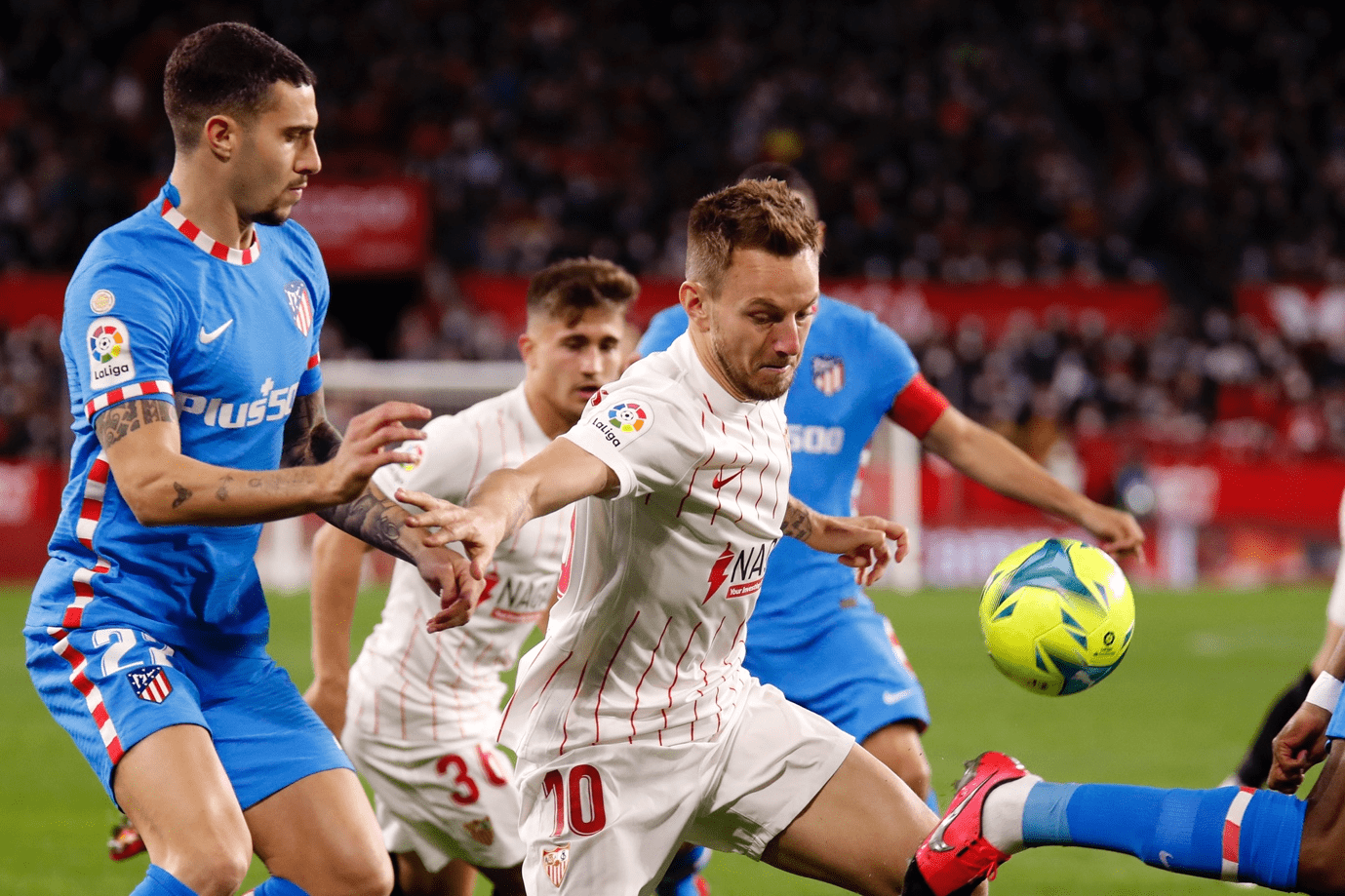 爱游戏平台-今夜欧篮联焦点战;塞维利亚迎来里程碑;引发热议;球队文化再被提及的简单介绍