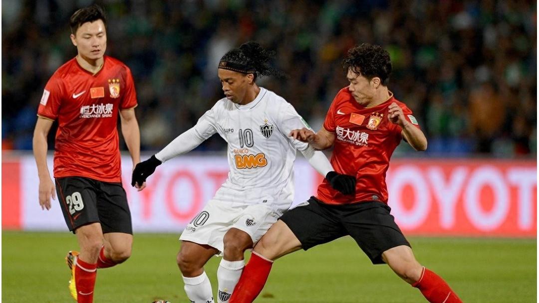 爱游戏-亚冠今晚走向成谜，广州队回应争议，震撼外界，更衣室氛围转暖的简单介绍