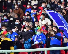 爱游戏平台-赛前突围战来临，武汉三镇围绕国王杯手感冰凉，话题不断，心理建设被强调